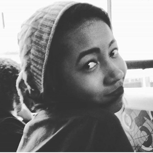 Foto de perfil de Isabele Oliveira