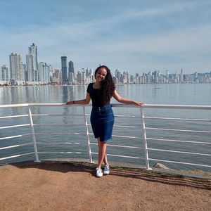 Foto de perfil de Larissa Souza Reis