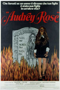 As Duas Vidas de Audrey Rose - Poster / Capa / Cartaz - Oficial 10