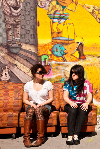 Poster 2 de Série Broad City (1ª Temporada) (2014)
