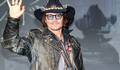 Johnny Depp será Chapeleiro Maluco mais uma vez em 'Alice 2'