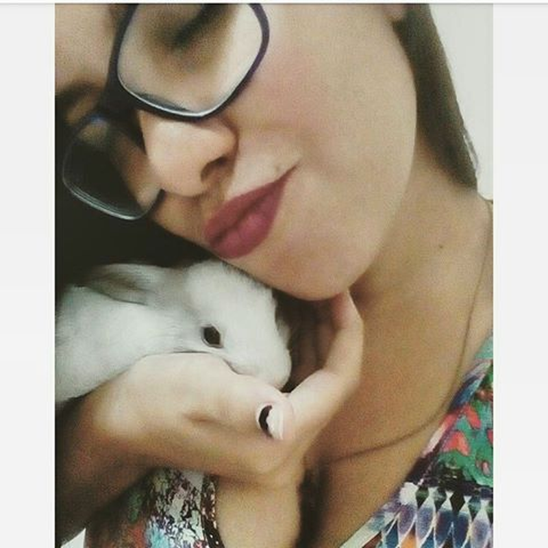 Laís Veloso - Foto 1