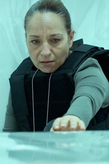 Poster de Episódio Серія 6 (2022)