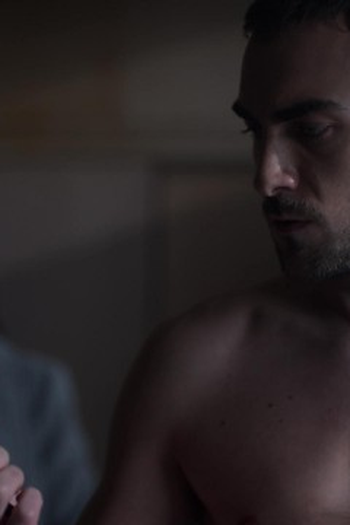 Poster de Episódio Underneath (2020)