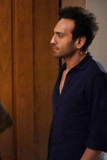 Poster de Episódio Dünyayla Benim Aramda (2022)