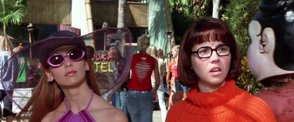 Derivado de 'Scooby-Doo' focado em Velma e Dafne Está em Desenvolvimento