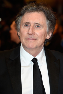 Gabriel Byrne - Poster / Capa / Cartaz - Oficial 3