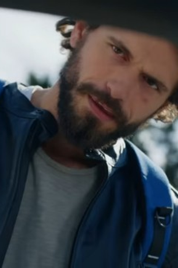 Poster de Episódio 12. Bölüm (2016)