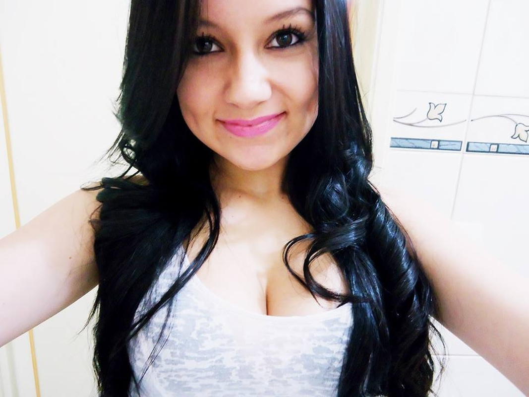 Rebeca - Foto 1