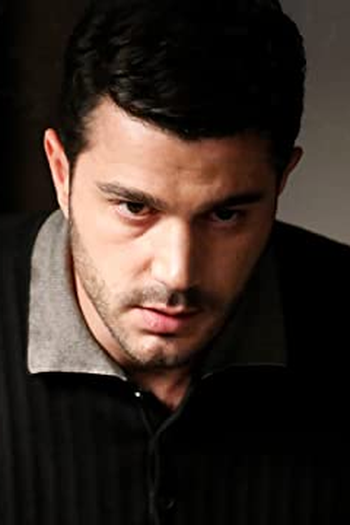 Poster de Episódio Aşktan Öte (2019)