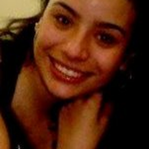 Foto de perfil de caroline souza menezes