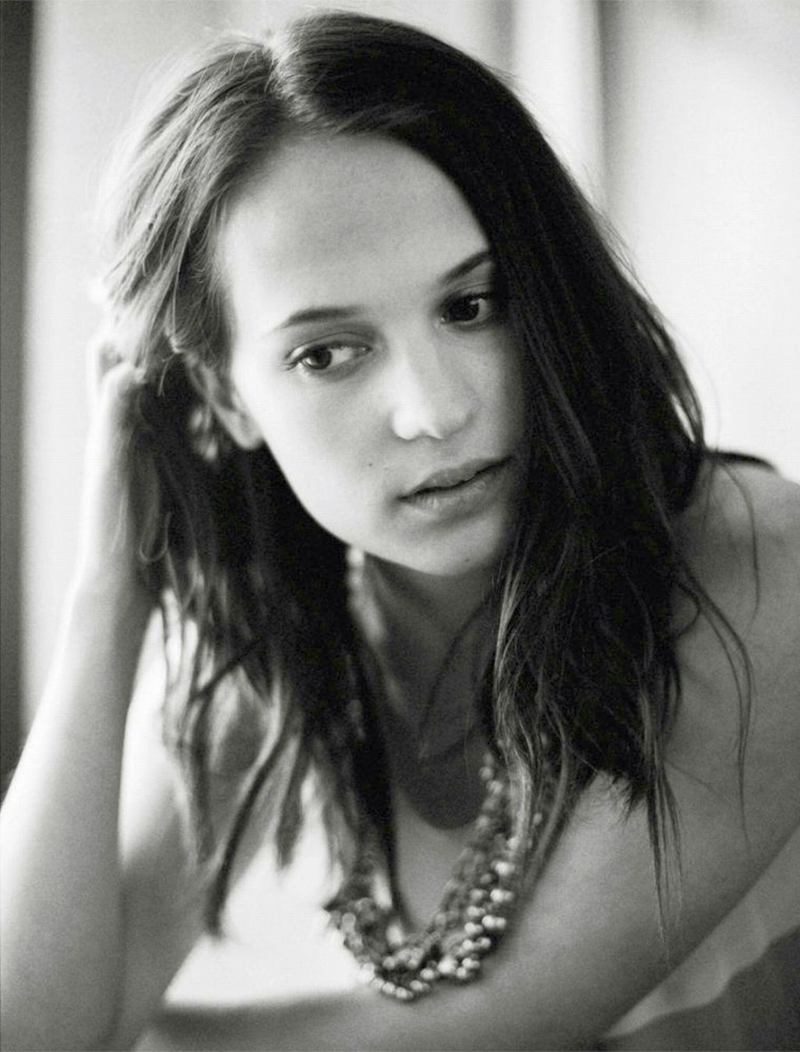 Alicia Vikander - Foto 26