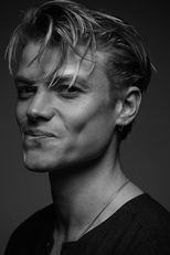 Tom Rhys Harries