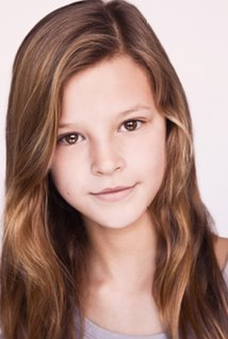 Peyton Kennedy - Foto 1