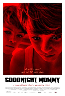 Boa Noite, Mamãe - Poster / Capa / Cartaz - Oficial 4