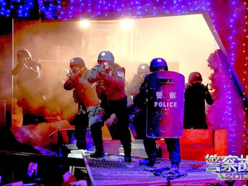 Foto 43 de Em Nome da Lei