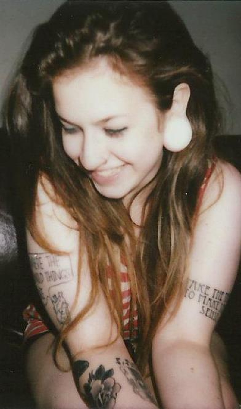 Larissa Dare - Foto 1