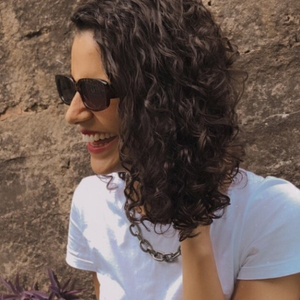 Foto de perfil de Mirella Azevedo