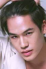 Rin Sarin Rungkiattiwong