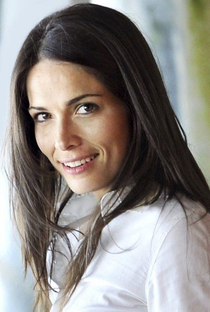 Sarah Danielle Madison - Poster 1