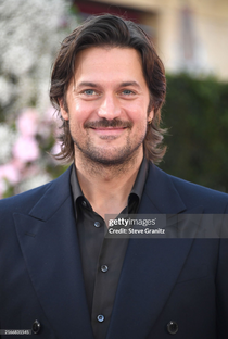 Lucas Bravo - Poster 1