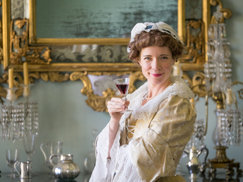 Foto 1 de A Very British Romance