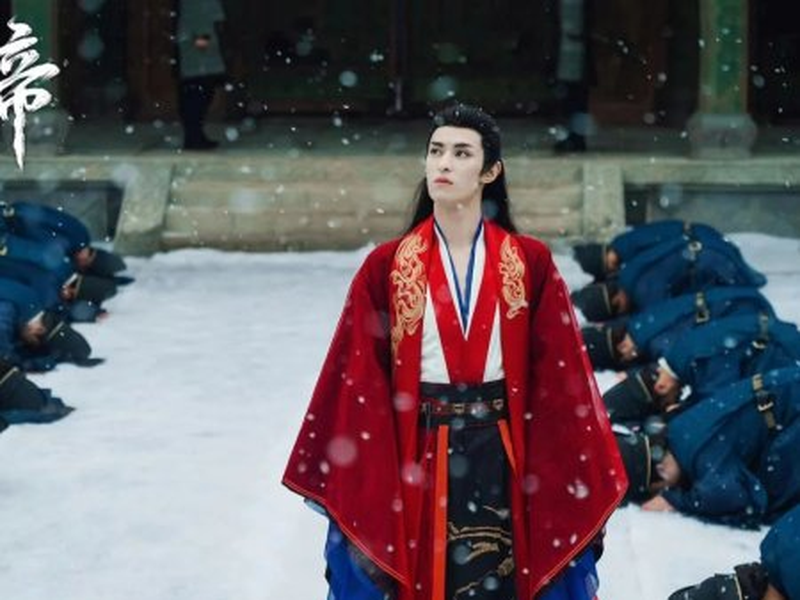 Foto 3 de The Snow Moon