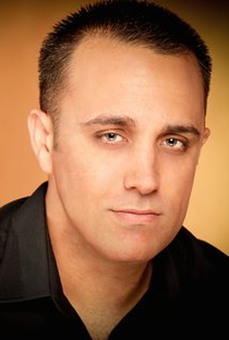 Anthony Thorne (III) - Poster / Capa / Cartaz - Oficial 1