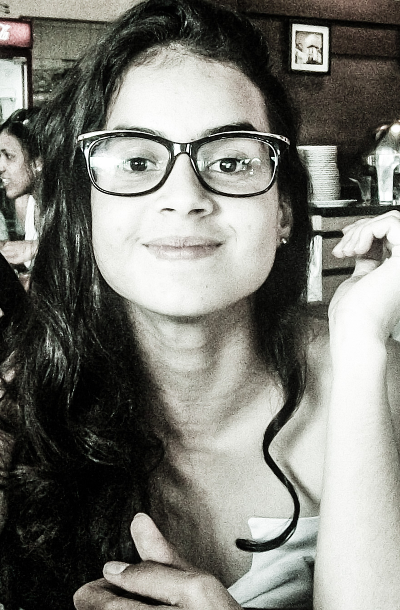 Paula Vaz - Foto 1