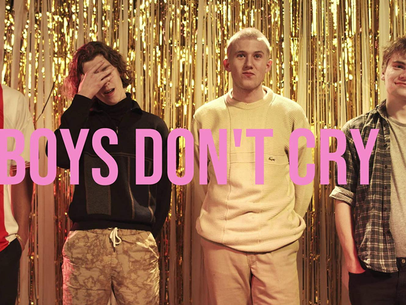 Foto 1 de Boys Don't Cry