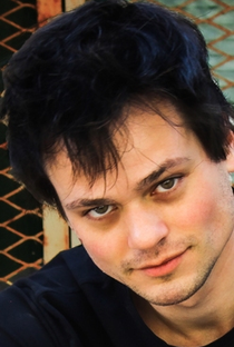 Aaron Dalla Villa - Poster 1