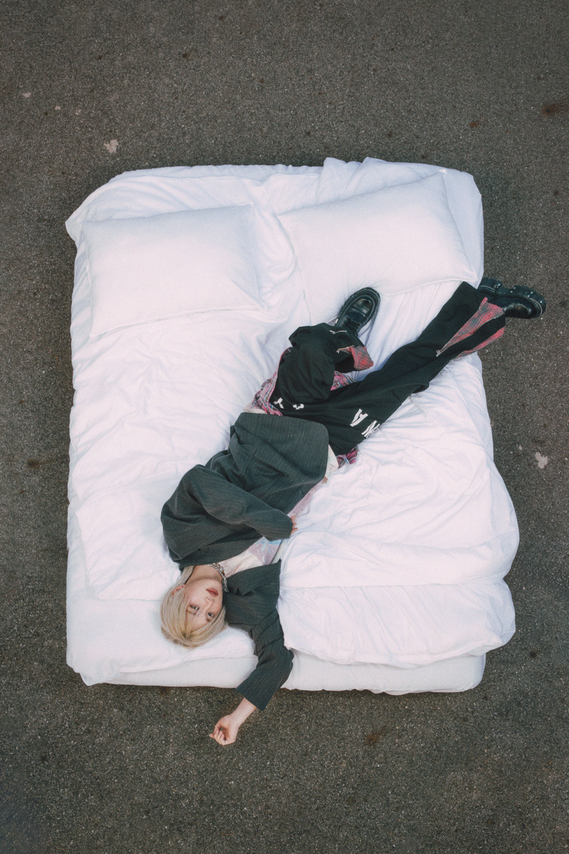 Theo - Foto 1