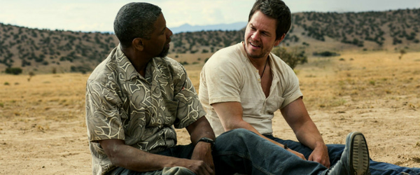 Denzel Washington e Mark Wahlberg em várias cenas de “2 Guns”