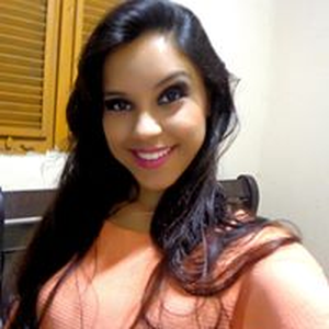 Foto de perfil de Heloísa