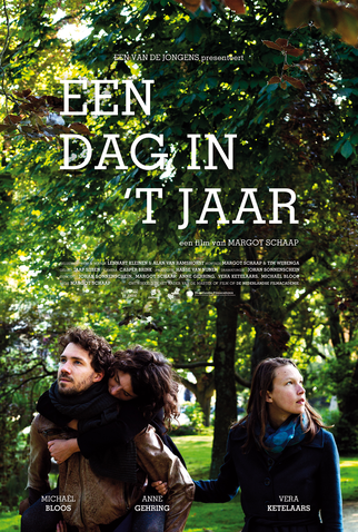 Poster 1 de Filme 12 Months in 1 Day (2015)