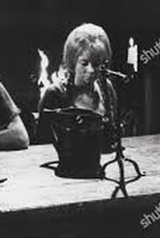 Poster 2 de Filme The six-sided triangle (1963)