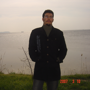 Foto de perfil de Engin Yüksel Medin