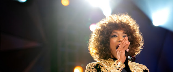 I WANNA DANCE WITH SOMEBODY: A História de Whitney Houston | CRÍTICA