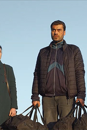 Poster de Episódio 8. Bölüm (2025)