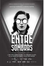 Entre sombras (Entre sombras)