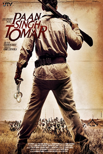 Paan Singh Tomar - Poster / Capa / Cartaz - Oficial 2