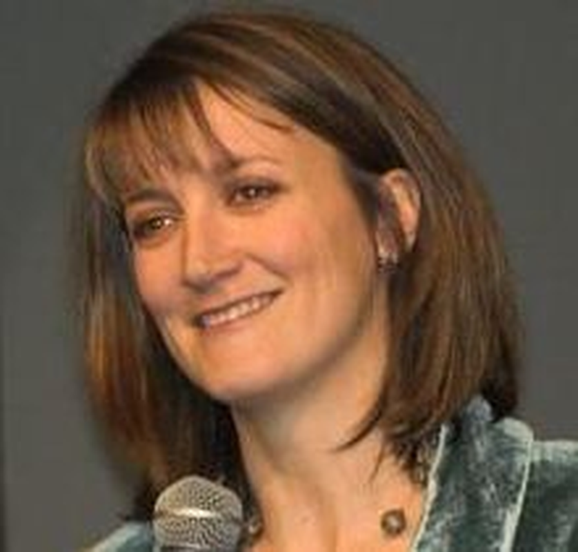 Ellie Harvie - Foto 1