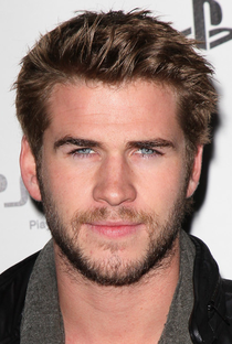 Liam Hemsworth - Poster 6