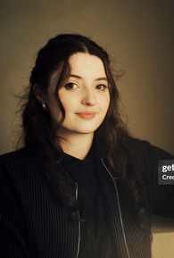 Lucy Halliday (IV)