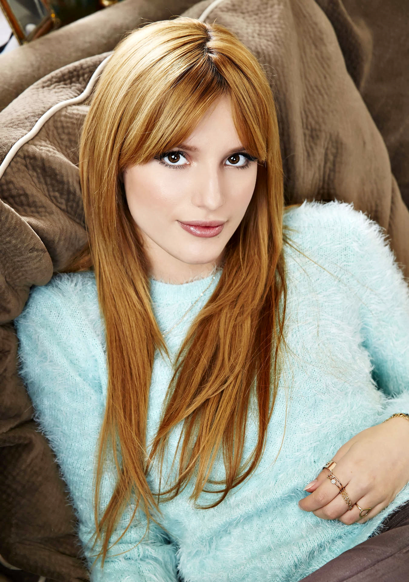 Bella Thorne - Foto 2