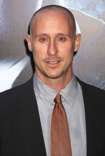 Gavin O'Connor (I) - Poster 1