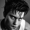 Nicholas Galitzine - Foto 4