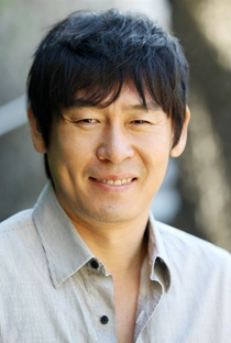 Sol Kyung-Gu - Poster 2