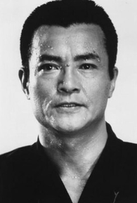 Ken Ogata