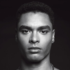 Regé-Jean Page - Foto 1